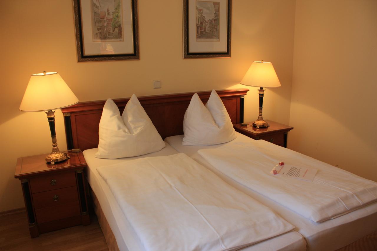 Hotel Zachs Санкт-Маргаретен-им-Бургенланд Экстерьер фото