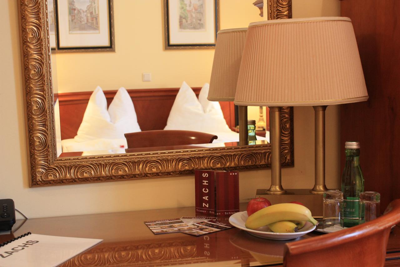 Hotel Zachs Санкт-Маргаретен-им-Бургенланд Экстерьер фото